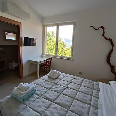 Guest house Murales *